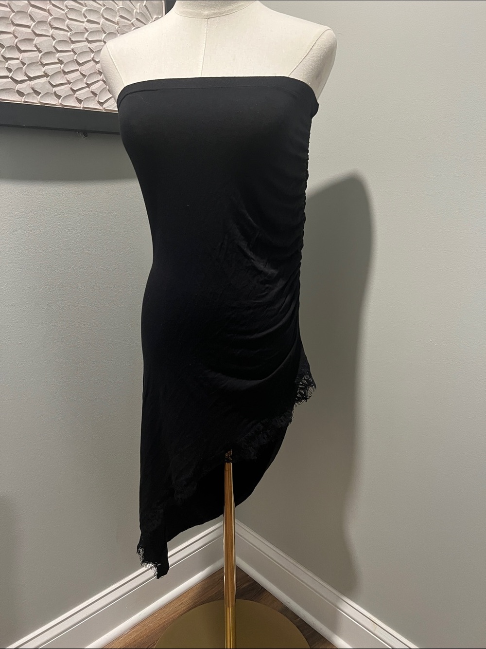 Charlotte Russe Black Asymmetrical Strapless Skirt